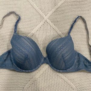 VICTORIA’S SECRET LACE BRA